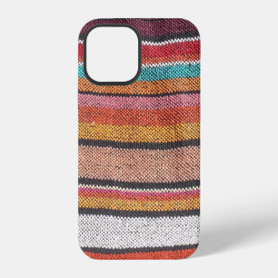 Teppichreichtum: Mexikanisch-peruanische Texturen iPhone 12 Hülle