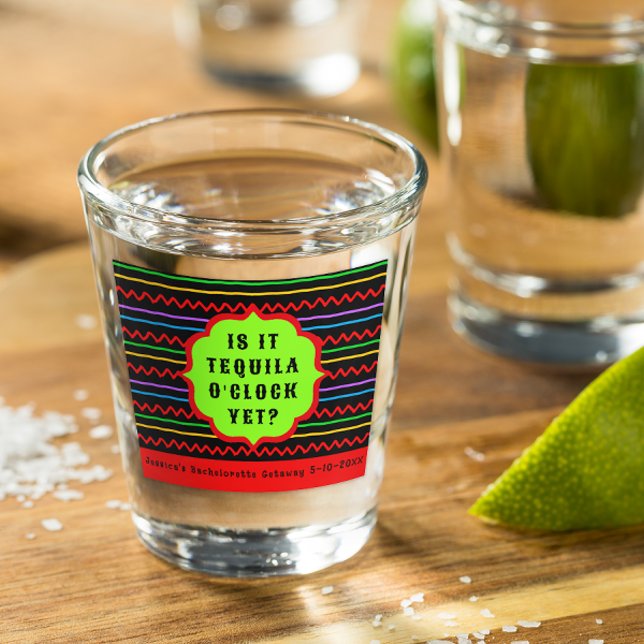Tequila O'Clock Personalisierte Veranstaltung Schnapsglas (Von Creator hochgeladen)