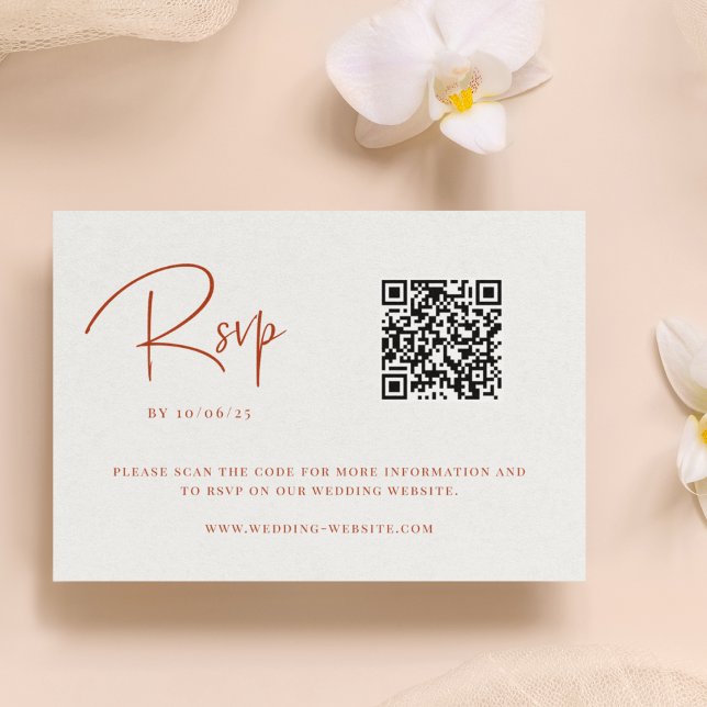 Terra Cotta Fall Floral Wedding QR Code RSVP Karte (Von Creator hochgeladen)