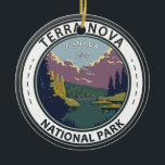 Terra Nova Nationalpark Kanada Vintages Abzeichen Keramik Ornament<br><div class="desc">Terra Nova National Park Vektorgrafik Design. Der Park trägt seinen Namen von der lateinischen Bezeichnung für Neufundland; er ist auch der ursprüngliche portugiesische Name,  der der Region gegeben wurde.</div>