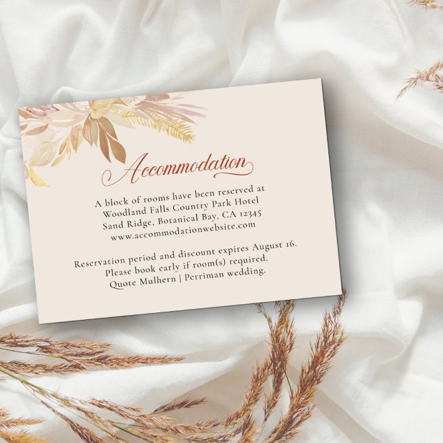 Terraccotta Cream Botanical Foliage Unterkunft Begleitkarte (Wedding accommodation enclosure card with calligraphy and neutral fall color palette)
