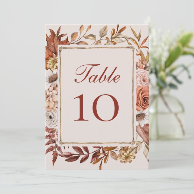 Terracotta Boho Floral Wedding Tischnummer Cards (Stehend Vorderseite)
