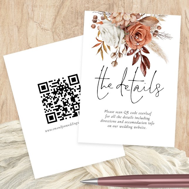 Terracotta Florals QR Code Wedding Details Begleitkarte (Front and back view)