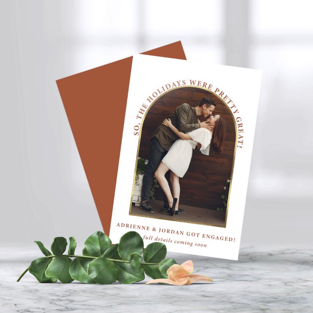 Terracotta Gold Arch Foto Verlobung Ankündigung (Von Creator hochgeladen)