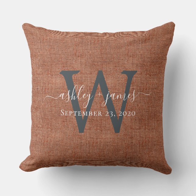 TerraCotta Linen Monogram Wedding Keepake Kissen (Vorderseite)