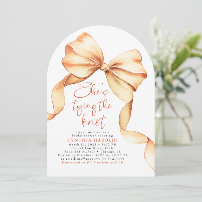 Terracotta Shes Tying the Knot Bridal Shower Photo Einladung (Stehend Vorderseite)