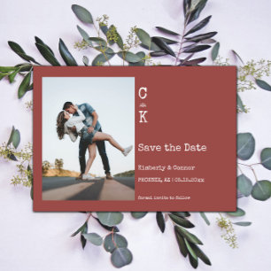 Terrakotta-Minimalist-Monogrammfoto Save The Date