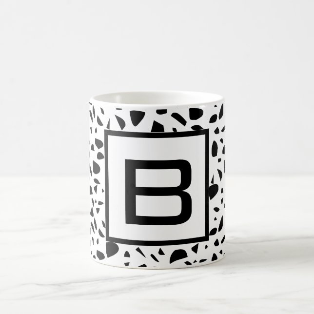 Terrazzo Schwarz-weißes Pflaster Monogramm, initia Kaffeetasse (Mittel)