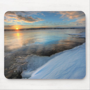 Teslin Lake nach einem aufklarenden Sturm, Yukon Mousepad