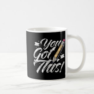 Testen des Prüfungslehrers anhand des Prüfungserge Kaffeetasse