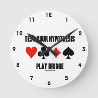 Testen Sie Ihre Hypothese Play Bridge (Card-Anzug) Runde Wanduhr