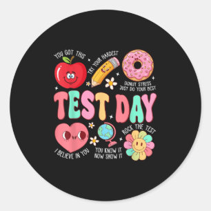 Testtag Rock den Test Motivationstag zum Testen Runder Aufkleber