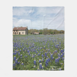Texas Bluebonnet House Fleecedecke