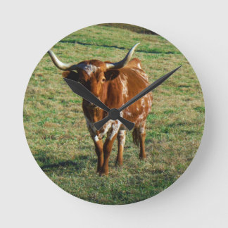 Texas Longhorn Rinderkuh Foto Rustikal Runde Wanduhr