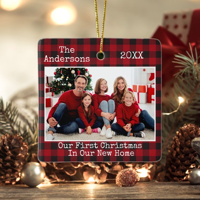 Text für Schreibmaschinen Kariert Erste Weihnachts Keramikornament (Customize with your photos and text.)