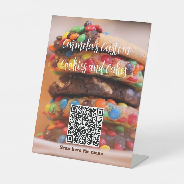 Text Ihres Firmennamens mit Menü QR-Code-Cookie Sockelschild (Vorderseite)
