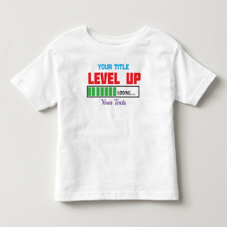 Text 'Level Up' mit grünem Ladefortschritt Kleinkind T-shirt