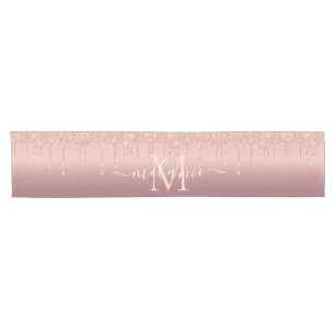 Text-Rose für Monogramm: Farbblindfarbiger Glitzer Kurzer Tischläufer