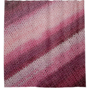 Textur aus gegossenem Stoff, lila-rosa abstrakt. Duschvorhang