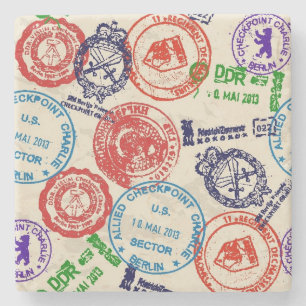 Textur mit echten Briefmarken. Steinuntersetzer
