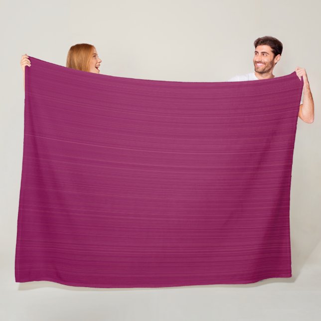 Textured Maroon Elegance Fleecedecke (Beispiel)