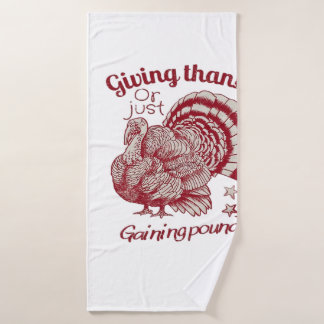 Textured Turkey Drawing in Rich Red Sepia on Pale  Badehandtuch