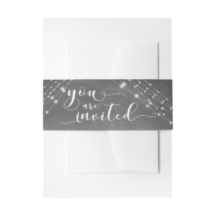 Texturierte Chalkboard & Lights "You are Invated" Einladungsbanderole