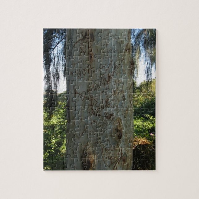 Thai Tree Graffiti Puzzle (Vertikal)