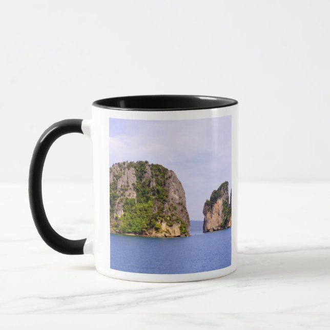 Thailand, Andaman Sea. Ao Phang Nga Inseln in 2 Tasse (Links)