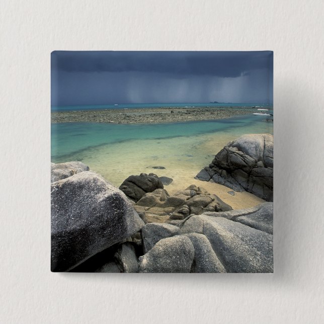 Thailand, Andaman Sea, Ko Phi Phi Island, Landscha Button (Vorderseite)