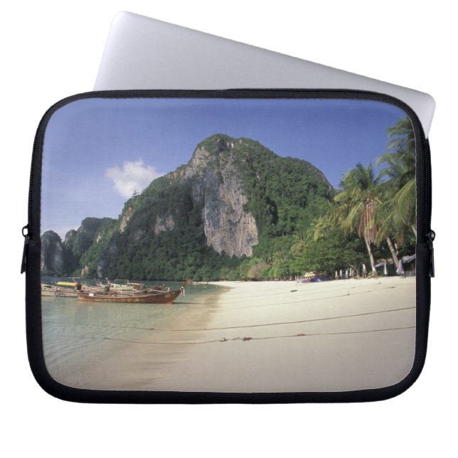 Thailand, Andaman Sea, Ko Phi Phi Island, Strand Laptopschutzhülle (Vorderseite)