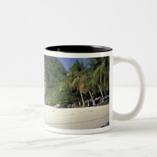 Thailand, Andaman Sea, Ko Phi Phi Island, Strand Zweifarbige Tasse