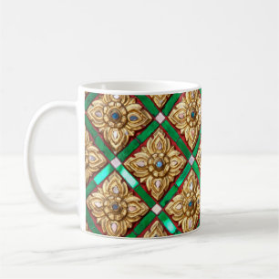 Thailändisches Muster in der Wand des thailändisch Kaffeetasse