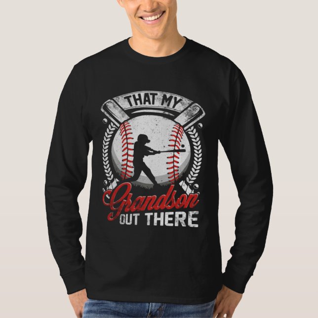 That's My Grandson Out There Baseball Grandma Moth T-Shirt (Vorderseite)