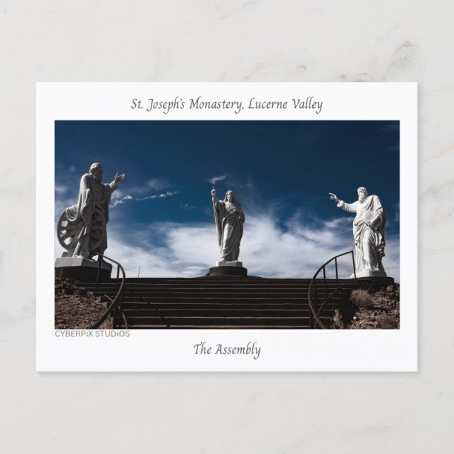 „The Assembly“ Lucerne Valley Postkarte (Vorderseite)