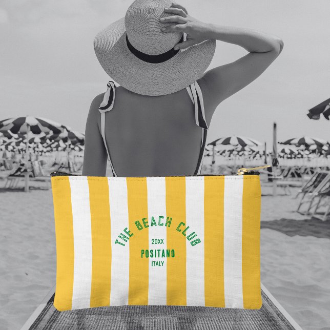 The Beach Club Crest Yellow Cabana Stripe Zubehörtasche (Von Creator hochgeladen)