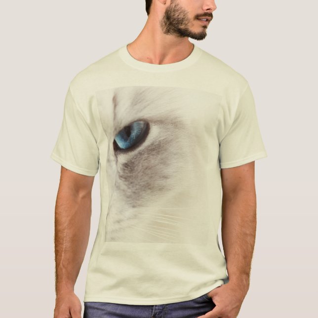 The blue eye of the cat T-Shirt (Vorderseite)