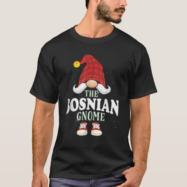 The Bosnian Gnome Family Christmas Pajama  T-Shirt (Vorderseite)