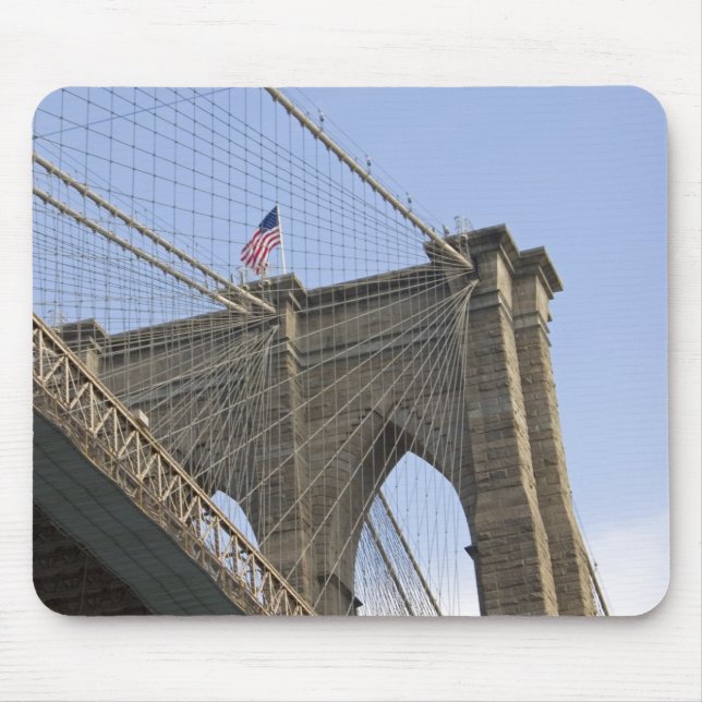 The Brooklyn Bridge in New York City, New York Mousepad (Vorne)