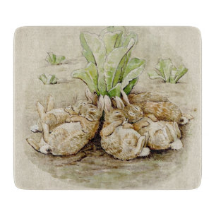 The Flopsy Bunnies Asleep (von Beatrix Potter) Schneidebrett