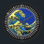 The Great Hokusai Wave in Pop Art Style Dial on a Große Wanduhr<br><div class="desc">Ein von der Großen Welle von Kanagawa inspiriertes, von dem japanischen Künstler Hokusai gemaltes Design. Es wird in einem lebendigen blauen Pop-Kunststil dargestellt. Klingt gut, eine tolle Uhr Gesicht Geschenk Idee. Verwenden Sie den Link "Nachricht", um uns mit Ihren speziellen Designanfragen zu kontaktieren oder um Hilfe bei Ihren individuellen Projektbedürfnissen...</div>
