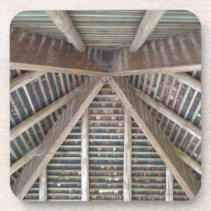 The inside of a wooden roof untersetzer