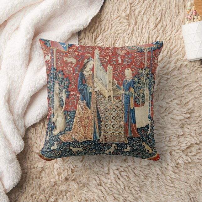 The Lady and the Unicorn (Hearing) Throw Pillow Kissen (Decke)