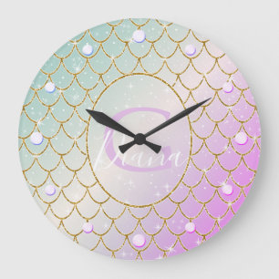 The Little Mermaid. Golden scales on a pink, turqu Große Wanduhr