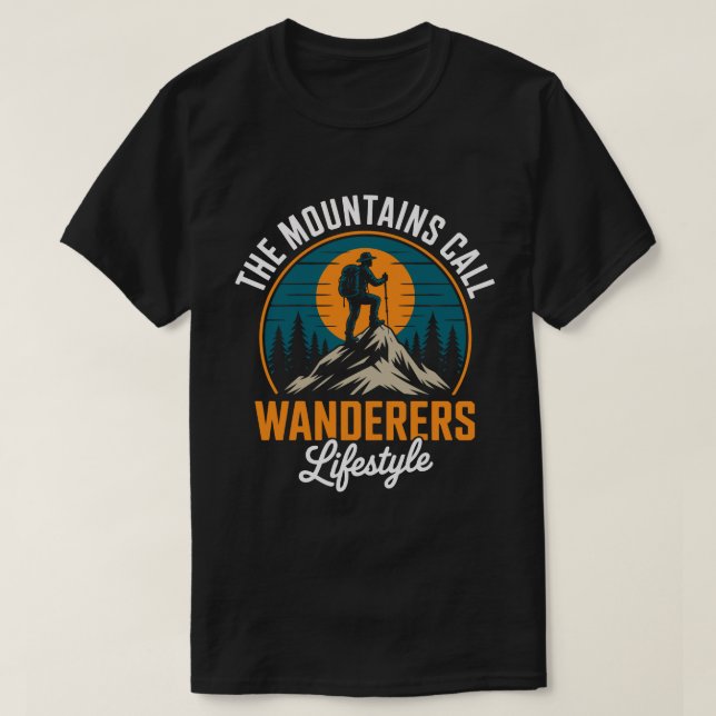 The Mountains Call Vintage Outdoor Adventure Tee (Design vorne)