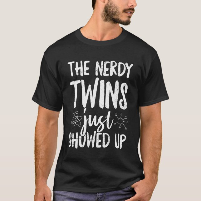 The nerdy twins just showed up Design for retro T-Shirt (Vorderseite)