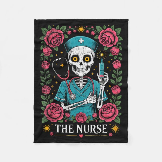 The Nurse Skeleton And Flower  Fleecedecke (Vorderseite)