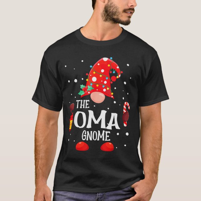 The Oma Gnome Matching Family Christmas Gnome Paja T-Shirt (Vorderseite)