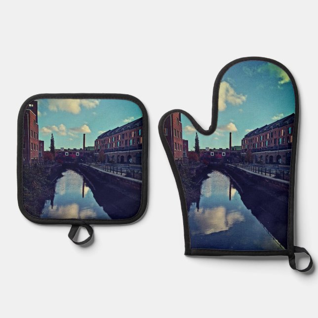 The Ouseburn Ofenhandschuh & Topflappen-Set (Vorderseite)