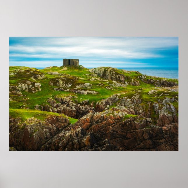 The Rugged Sentinel of the Celtic Coast Poster (Vorne)